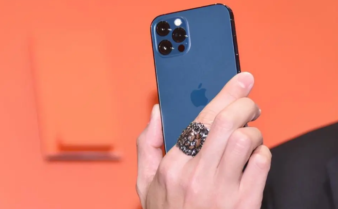 庐江苹果手机维修分享iPhone12系列重启方法教程 